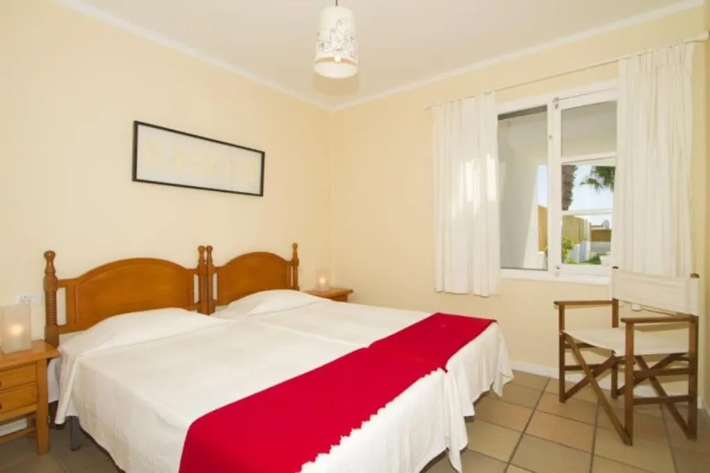 Miguel, 3 Bed With Private Pool Apartment Puerto del Carmen  0*, Puerto del Carmen (Lanzarote) Spain