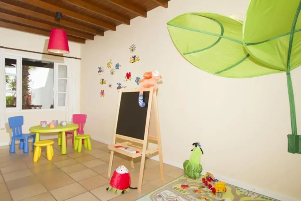 Miguel, 3 Bed With Private Pool Apartment Puerto del Carmen   Puerto del Carmen (Lanzarote)